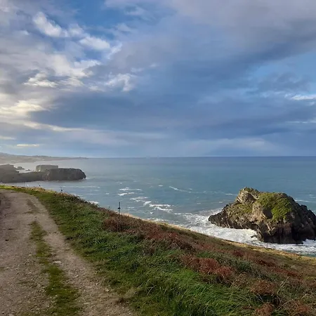 Gestiona2r- Casa En 6 * Niembro