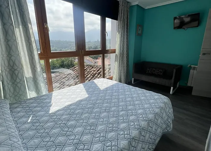 Gestiona2r- Casa En 6 * Niembro